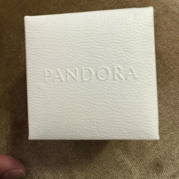 Pandora rose gold ring size 5 - Picture 5 of 5